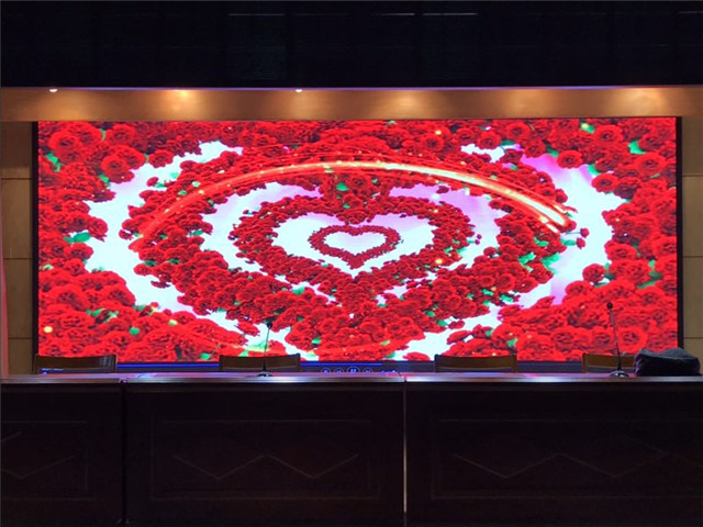 LED�@ʾ���ļҺ�